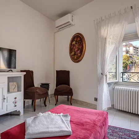 La Torretta By Comorooms Holiday home